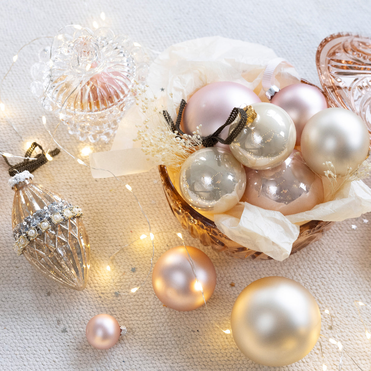 Glass Baubles Pearl 010302
